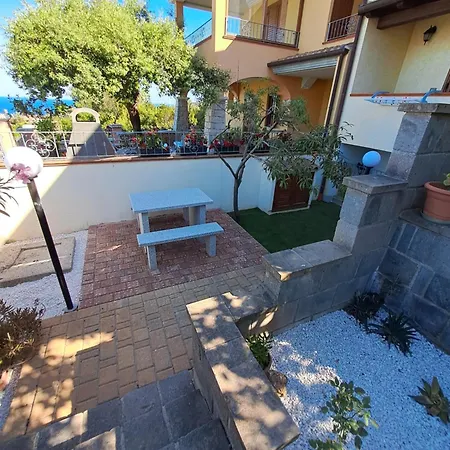Guest house Goloritze *